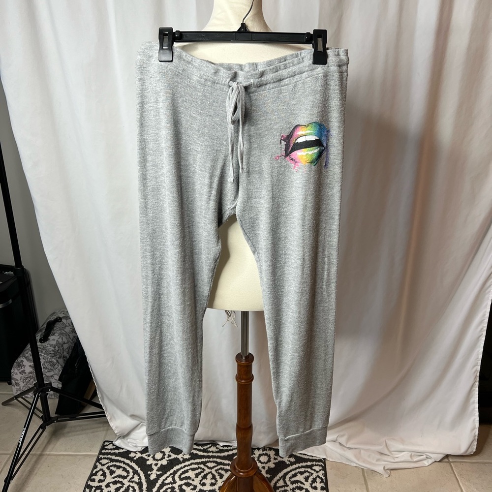Lauren Moshi Rainbow Smudge Lip Printed on Ultra Soft Lightweight Sweatpant - L